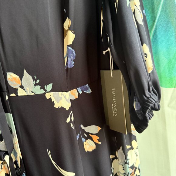 Nordstrom Signature Button Front Stretch Silk Dress (NWT) Size 12 - Picture 3 of 5